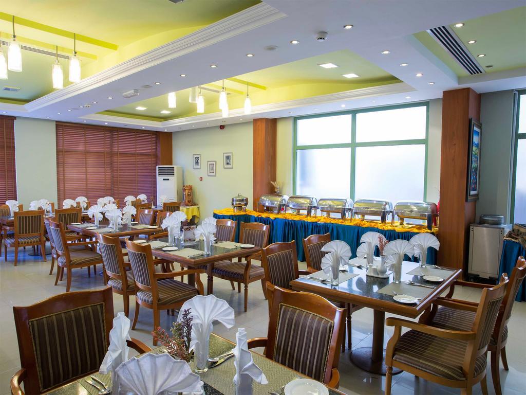 Safeer Plaza Hotel Маскат Экстерьер фото