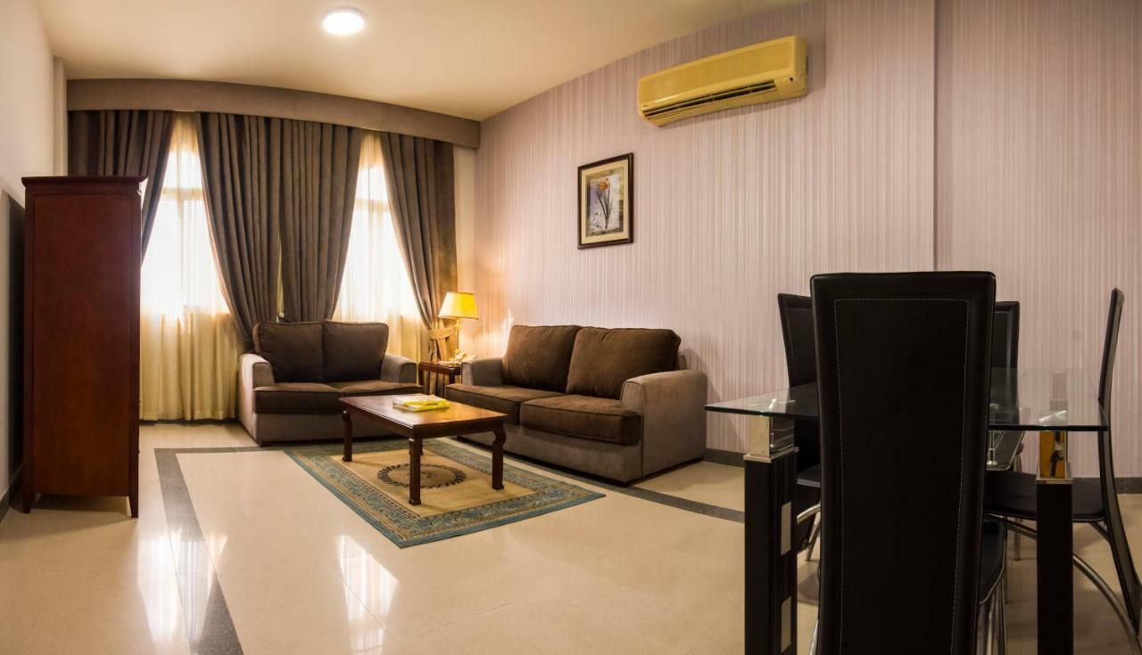 Safeer Plaza Hotel Маскат Экстерьер фото